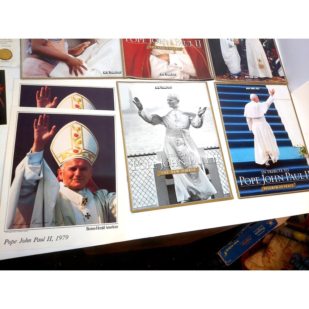 Vintage Pope John Paul II 1979 NY Post Boston Herald Coin Memorabilia Lot - Picture 9 of 9